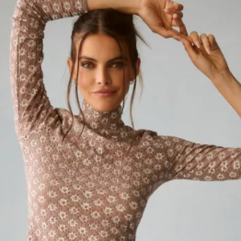 Floral Patterned Long Sleeve Top - Beige & White